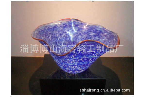 吹制玻璃藝術(shù)品