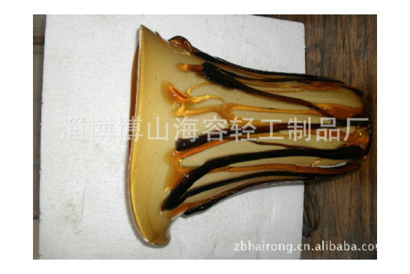 吹制玻璃藝術(shù)品