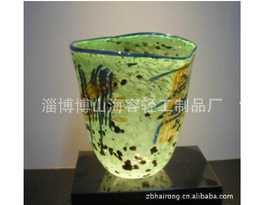 吹制玻璃藝術(shù)品
